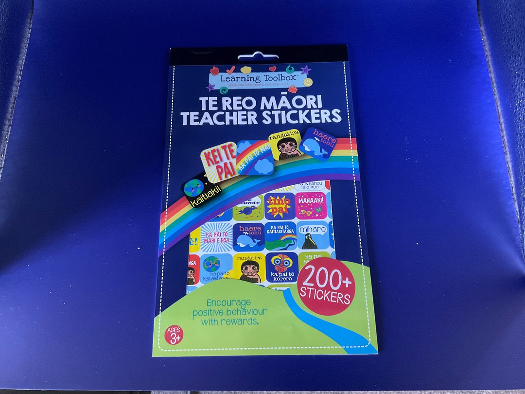 Te Reo Maori Sticker Pad  Teachers image 0